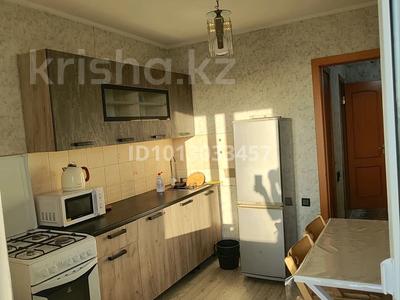 1-комнатная квартира · 37 м² · 10 этаж, Шакарима 20 за 10 000 ₸ в Семее