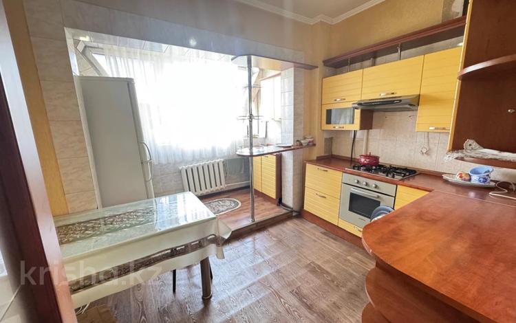 2-бөлмелі пәтер · 54 м² · 8/9 қабат, Ақсай-2 ш/а., бағасы: 42 млн ₸ в Алматы, Ауэзовский р-н — фото 7