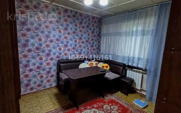 3-комнатная квартира, 55.9 м², 2/2 этаж, мкр Алтай-2 43 за 23 млн 〒 в Алматы, Турксибский р-н — фото 2