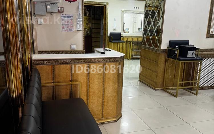 Магазины и бутики, салоны красоты · 53 м² за 33 млн 〒 в Таразе — фото 16