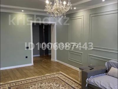 3-комнатная квартира · 86.6 м² · 6/10 этаж, мкр Женис, микр Женис 11 за 43.5 млн 〒 в Уральске