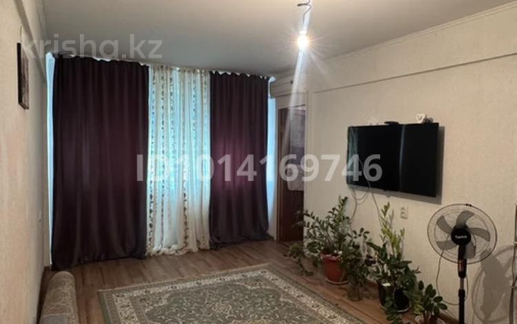 4-бөлмелі пәтер · 70 м² · 3/5 қабат, Центральный ш/а., М.Утемисова — рядом Драмтеатр, бағасы: 25 млн ₸ в Атырау, мкр Центральный — фото 3