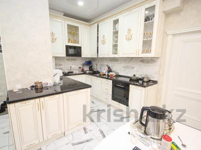 3-бөлмелі пәтер · 120 м² · 10/13 қабат, Ходжанова 77, 81 — Ергожина, бағасы: 87 млн ₸ в Алматы, Бостандыкский р-н