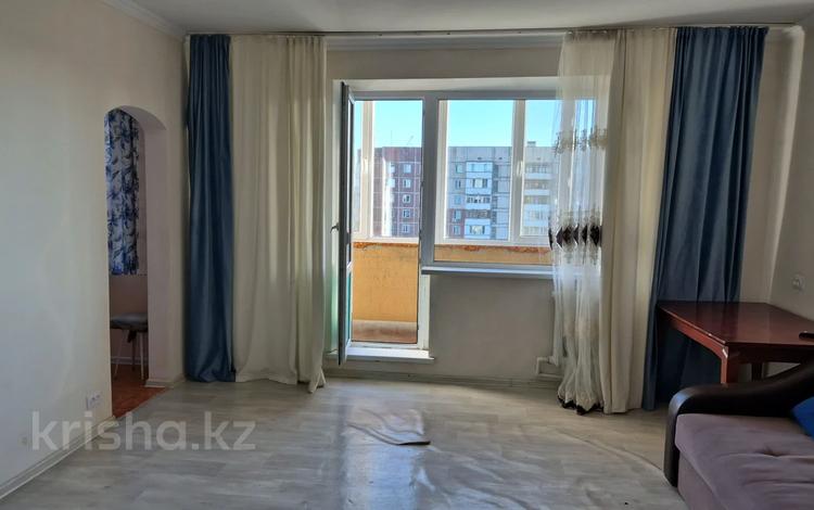 2-комнатная квартира · 54 м², мкр Юго-Восток, мкр Юго-Восток, мкр Гульдер 1 12 за 16.5 млн ₸ в Караганде, Казыбек би р-н — фото 2