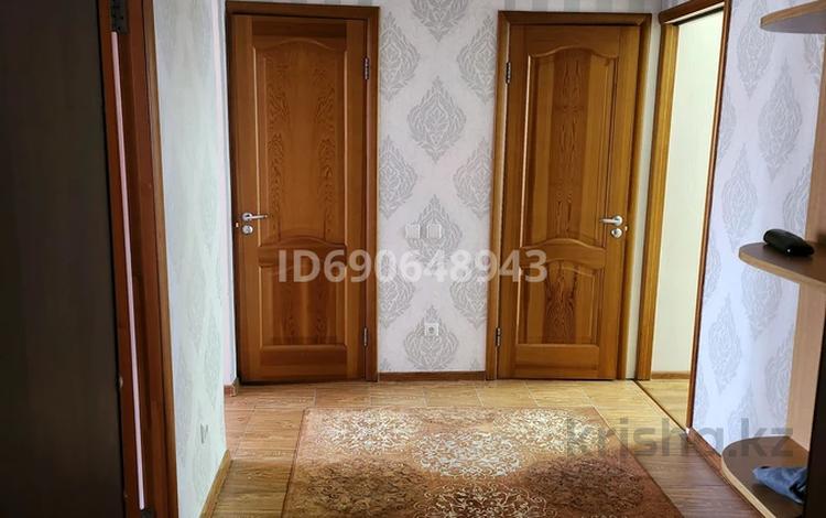 4-комнатная квартира, 73.5 м², 5/5 этаж, Республика 39 — Сейфуллин