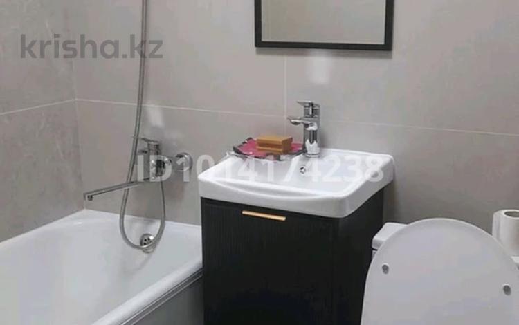 2-комнатная квартира · 45 м² · 3/5 этаж, мкр Алмагуль, Мкр Алмагуль Утепова 9В — Угол улицы Гагарина за 320 000 ₸ в Алматы, Бостандыкский р-н — фото 2
