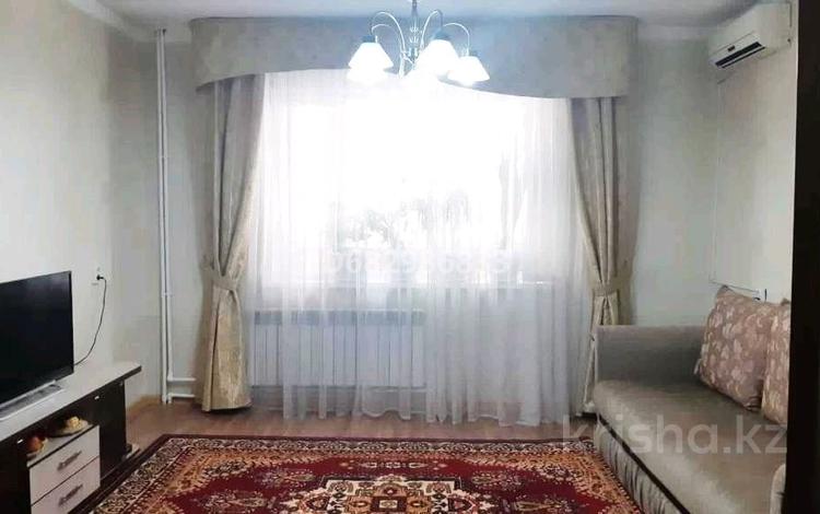 2-комнатная квартира, 56.3 м², 7/9 этаж, Алашахана 32 за 22 млн 〒 в Жезказгане — фото 2