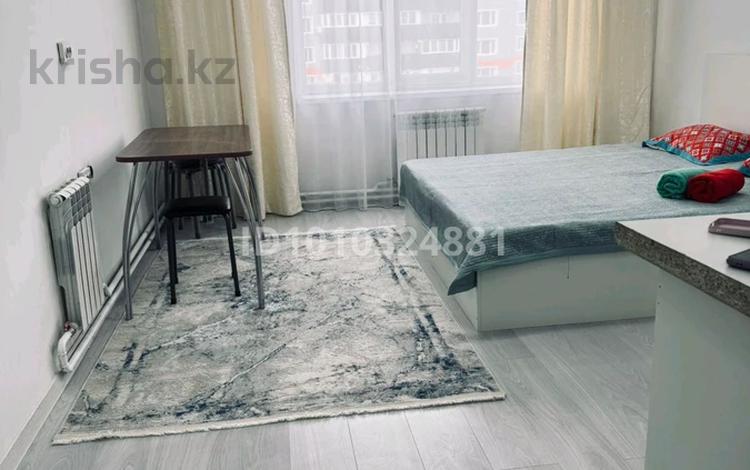 1-комнатная квартира · 27 м² · 5/5 этаж, Увалиев 1 за 8 000 ₸ в Усть-Каменогорске — фото 2