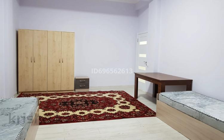 2-комнатная квартира · 95 м² · 3/9 этаж, Кожамкулова 229 за 350 000 ₸ в Алматы, Алмалинский р-н — фото 2