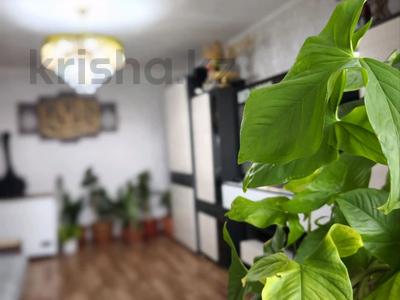 3-бөлмелі пәтер · 80 м² · 9 қабат, Абая 101/1 — 12 месяцев, бағасы: 32.5 млн ₸ в Астане, р-н Байконур