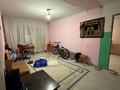 3-бөлмелі пәтер · 72 м² · 2/9 қабат, мкр Юго-Восток, университетская, бағасы: 20 млн ₸ в Караганде, Казыбек би р-н — фото 11