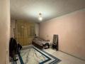 3-бөлмелі пәтер · 72 м² · 2/9 қабат, мкр Юго-Восток, университетская, бағасы: 20 млн ₸ в Караганде, Казыбек би р-н — фото 9