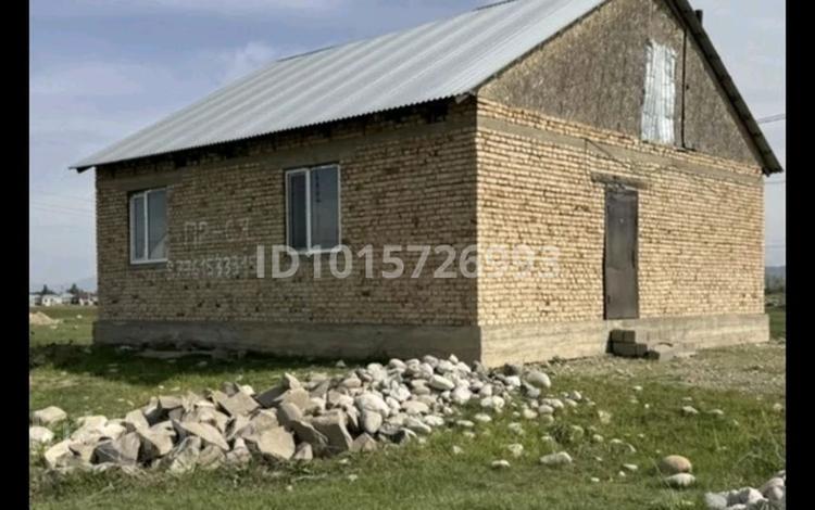 Отдельный дом · 4 комнаты · 120 м² · 10000 сот., Кайыма Мухамеджанова 528 — Шанырак за 13 млн ₸ в Таразе — фото 2