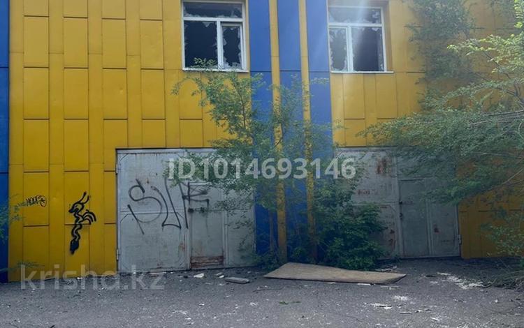 Еркін, дүкендер мен бутиктер, қоймалар, жқб, автосервистер мен көлік жуу · 365 м², бағасы: 35 млн ₸ в Рудном — фото 2