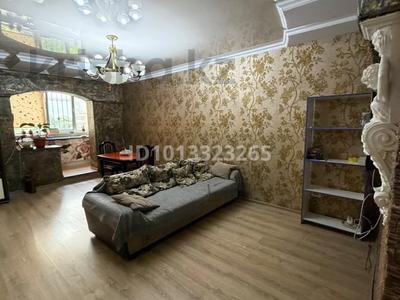 3-комнатная квартира · 100 м² · 4/18 этаж, Брусиловского 159 — Кулымбетова за 400 000 ₸ в Алматы, Алмалинский р-н
