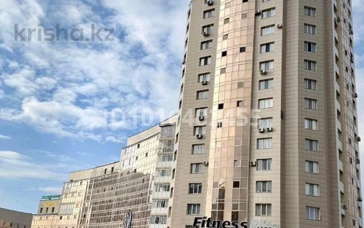 2-комнатная квартира · 50 м² · 6/9 этаж, мкр Юго-Восток, Пр. Республики 42 за 220 000 ₸ в Караганде, Казыбек би р-н — фото 2