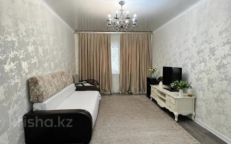 2-бөлмелі пәтер · 75 м² · 11/13 қабат, Навои 208 — Торайгырова, бағасы: 300 000 ₸ в Алматы, Бостандыкский р-н — фото 2
