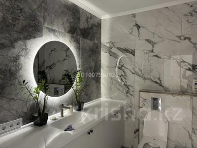 1-комнатная квартира · 60 м² · 1/9 этаж, мкр Думан-2, Мкрн Думан-2 57/2 за 300 000 〒 в Алматы, Медеуский р-н