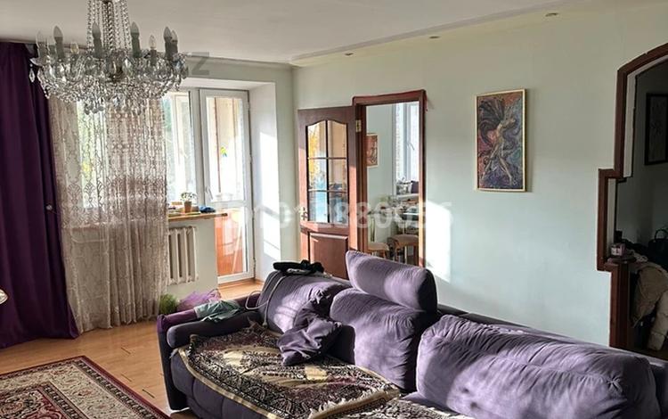 6-бөлмелі пәтер · 220 м² · 4/5 қабат, мкр Новый Город, Ержанова 12 — Глазолик, бағасы: 60 млн ₸ в Караганде, Казыбек би р-н — фото 2