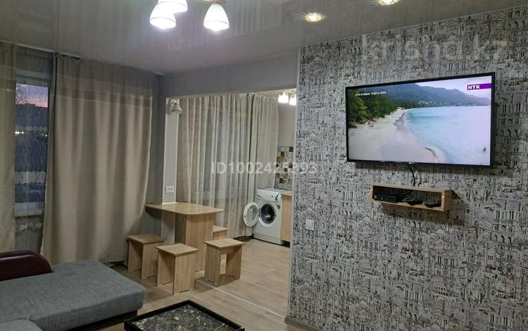 1-бөлмелі пәтер · 40 м² · 3/5 қабат, Назарбаева 79/1, бағасы: 140 000 〒 в Усть-Каменогорске, Ульбинский — фото 2