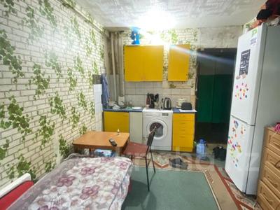 1-комнатная квартира, 12 м², 2/5 этаж, Бажова 331/3 за 4 млн 〒 в Усть-Каменогорске