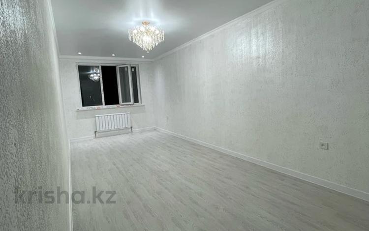 1-комнатная квартира, 35 м², 8/12 этаж, мкр Акбулак