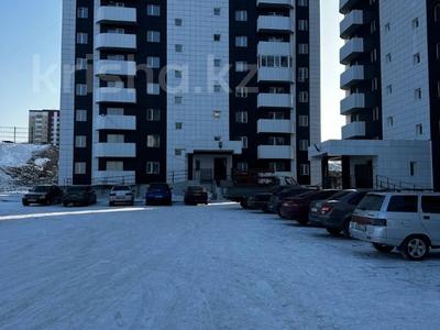 2-комнатная квартира, 68.5 м², 8/9 этаж, Аль-Фараби за ~ 25.3 млн 〒 в Усть-Каменогорске