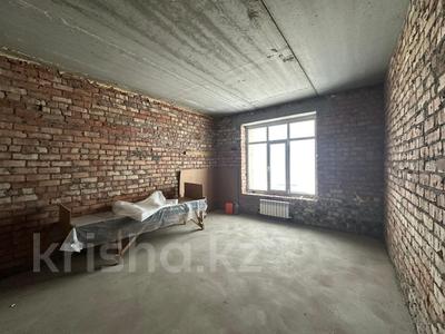 3-бөлмелі пәтер · 112 м² · 3/5 қабат, Есенберлина 43/1, бағасы: 52.6 млн ₸ в Усть-Каменогорске