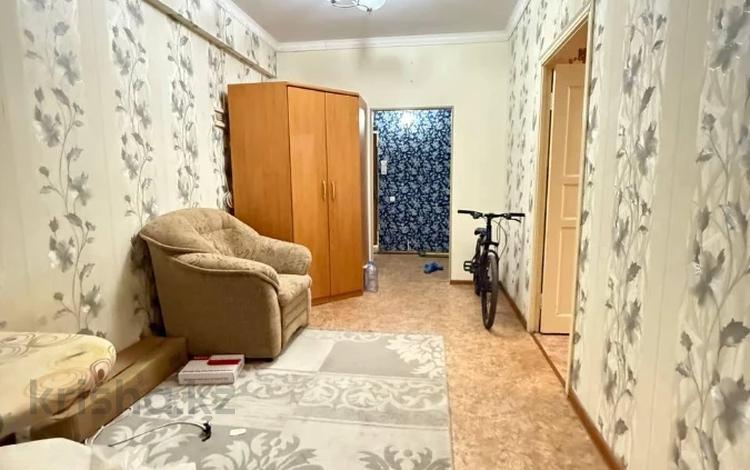1-бөлмелі пәтер · 63 м² · 3/10 қабат, 27-ш/а. 85, бағасы: 13 млн ₸ в Актау, 27-й мкр — фото 2