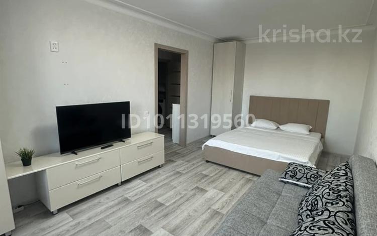 1-комнатная квартира · 33.7 м² · 4/10 этаж, Ломова 58/1 за 12 000 ₸ в Павлодаре — фото 2