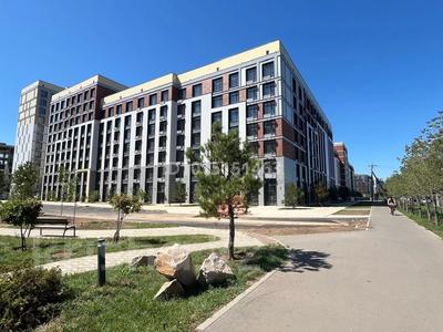 4-комнатная квартира · 118.23 м² · 3/7 этаж, Ханов Керея и Жанибека 48 за 135 млн ₸ в Астане, Есильский р-н