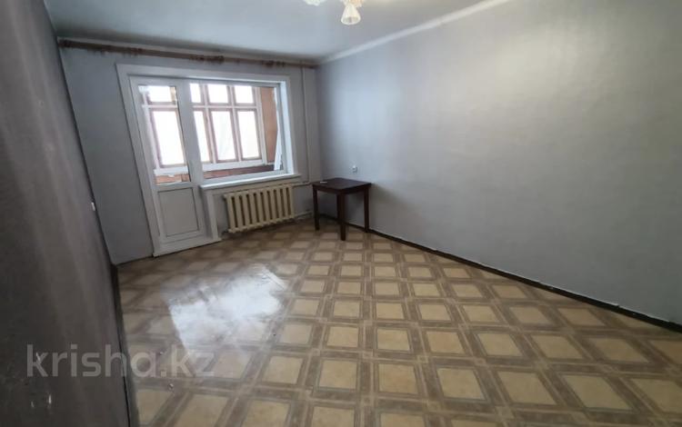 1-комнатная квартира, 35 м², 2/5 этаж, Назарбаева