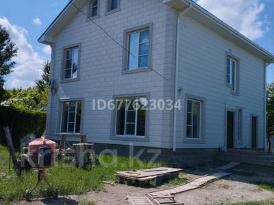 Отдельный дом · 4 комнаты · 180 м² · 7 сот., Акжар, Кайыршахты 38 — Коттеджный городок АНПЗ за 38.8 млн ₸ в Атырау
