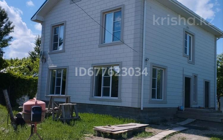 Отдельный дом · 4 комнаты · 180 м² · 7 сот., Акжар, Кайыршахты 38 — Коттеджный городок АНПЗ за 38.8 млн ₸ в Атырау — фото 12