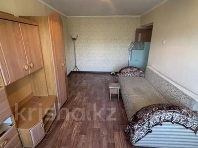 1-комнатная квартира · 32 м² · 3/5 этаж, самал за 10.9 млн 〒 в Талдыкоргане, мкр Самал