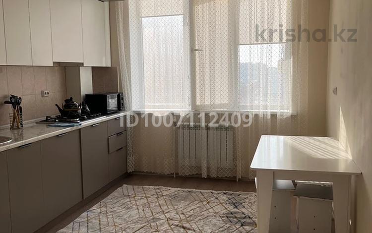 1-бөлмелі пәтер · 39 м² · 6/9 қабат, мкр Нурсая 115, бағасы: 160 000 ₸ в Атырау — фото 2