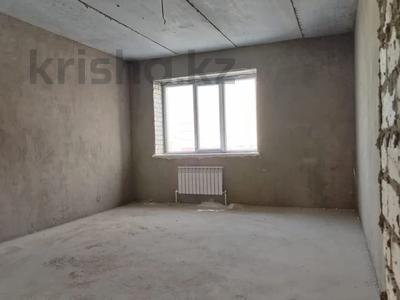 4-бөлмелі пәтер · 140 м² · 1/5 қабат, мкр. Алтын орда, Ораза Татеулы 100 В, бағасы: 39.8 млн ₸ в Актобе