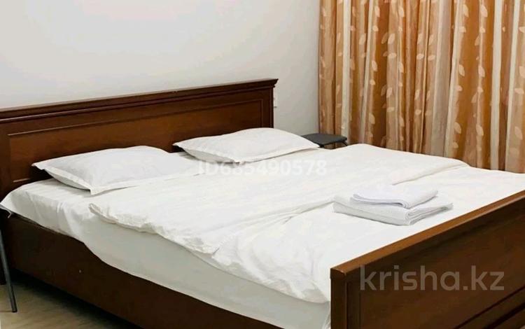 2-комнатная квартира · 45 м², мкр Комсомольский, Сауран — Ботанический сад , пересечение улиц Сауран и Орынбор за 18 000 ₸ в Астане, Есильский р-н — фото 3