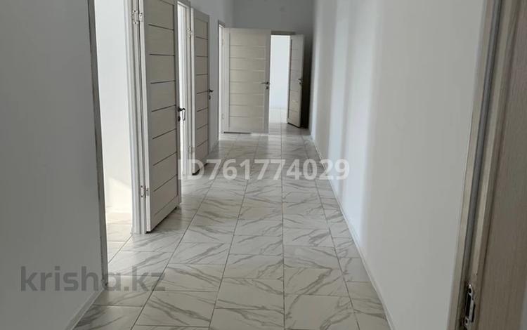 Офисы · 14 м² за 120 000 〒 в Атырау, мкр Центральный — фото 2