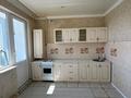 2-бөлмелі пәтер · 60 м² · 4/5 қабат, 4 ш/а 27/2, бағасы: 120 000 ₸ в Уральске, мкр 4 — фото 6