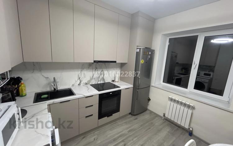 2-бөлмелі пәтер · 55 м² · 5/10 қабат, Илияса Есенберлина 46, бағасы: 32 млн ₸ в Усть-Каменогорске, Ульбинский — фото 4