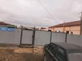 Жеке үй · 4 бөлме · 100 м² · 10 сот., мкр Орлеу, Сарбала Кадыралиев 38 — Нурай магазин, бағасы: 11.5 млн 〒 в Атырау