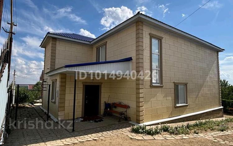 Жеке үй · 5 бөлме · 226 м² · 10 жүзд., Султан Бейбарыс 59, бағасы: 45 млн ₸ в Актобе, жилой массив Акжар-2 — фото 2