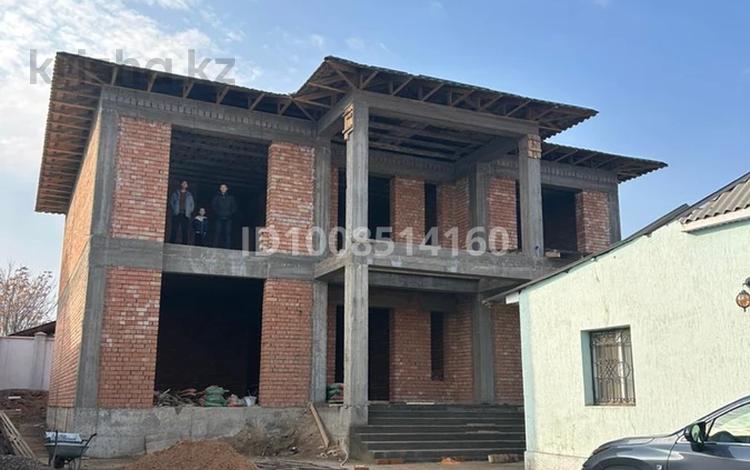 Отдельный дом · 8 комнат · 350 м² · 8 сот., мкр Самал-2 — Қанағат21 пересечение Байтұрсынова за 110 млн ₸ в Шымкенте, Абайский р-н — фото 2