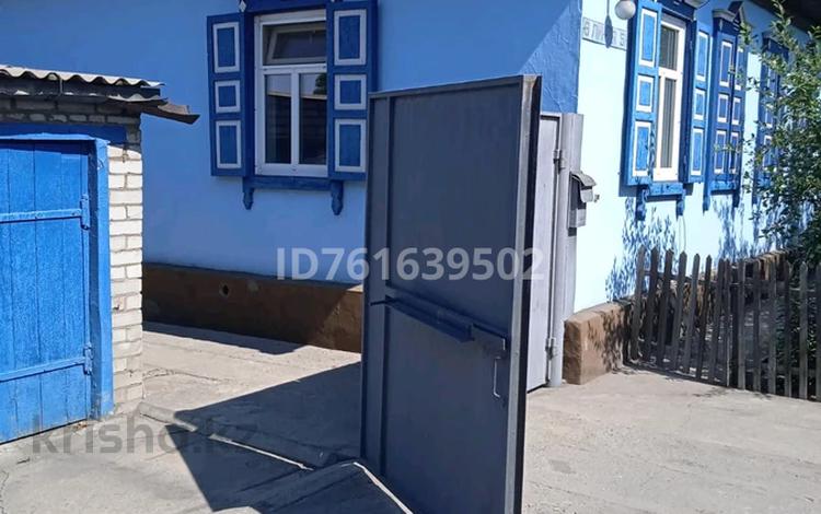 Отдельный дом · 3 комнаты · 80.1 м² · 5.88 сот., Восточный поселок 6 линия 51 — Угол улицы Железнякова за 20 млн 〒 в Семее — фото 25