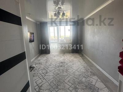 3-бөлмелі пәтер · 76 м² · 7/9 қабат, 10 микрорайон 4 — Сзади алтындар, бағасы: 250 000 〒 в Аксае