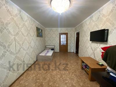 2-бөлмелі пәтер · 44.4 м² · 2/5 қабат, мкр 5, Есет Батыра, бағасы: 12.5 млн ₸ в Актобе