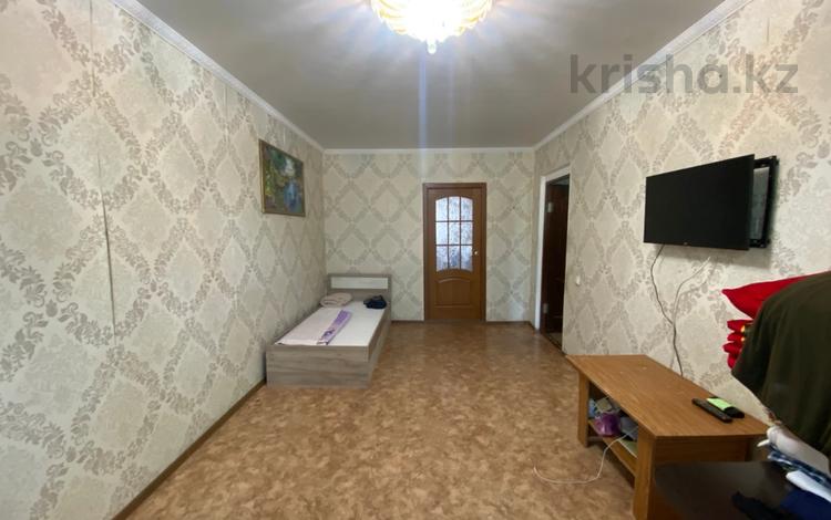 2-бөлмелі пәтер · 44.4 м² · 2/5 қабат, мкр 5, Есет Батыра, бағасы: 12.5 млн ₸ в Актобе — фото 3