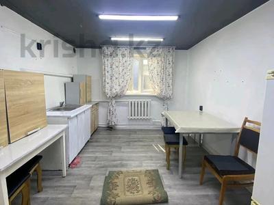 Отдельный дом · 3 комнаты · 75 м² · 6 сот., мкр Шубар 4 за 300 000 ₸ в Астане, Есильский р-н