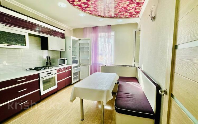 3-комнатная квартира · 86.3 м² · 1/6 этаж, Гашека 6/2 за 40 млн ₸ в Костанае — фото 2